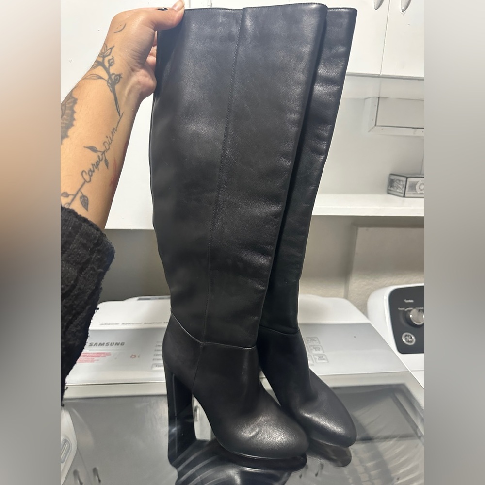 Antonio Melani Leather boots sz8